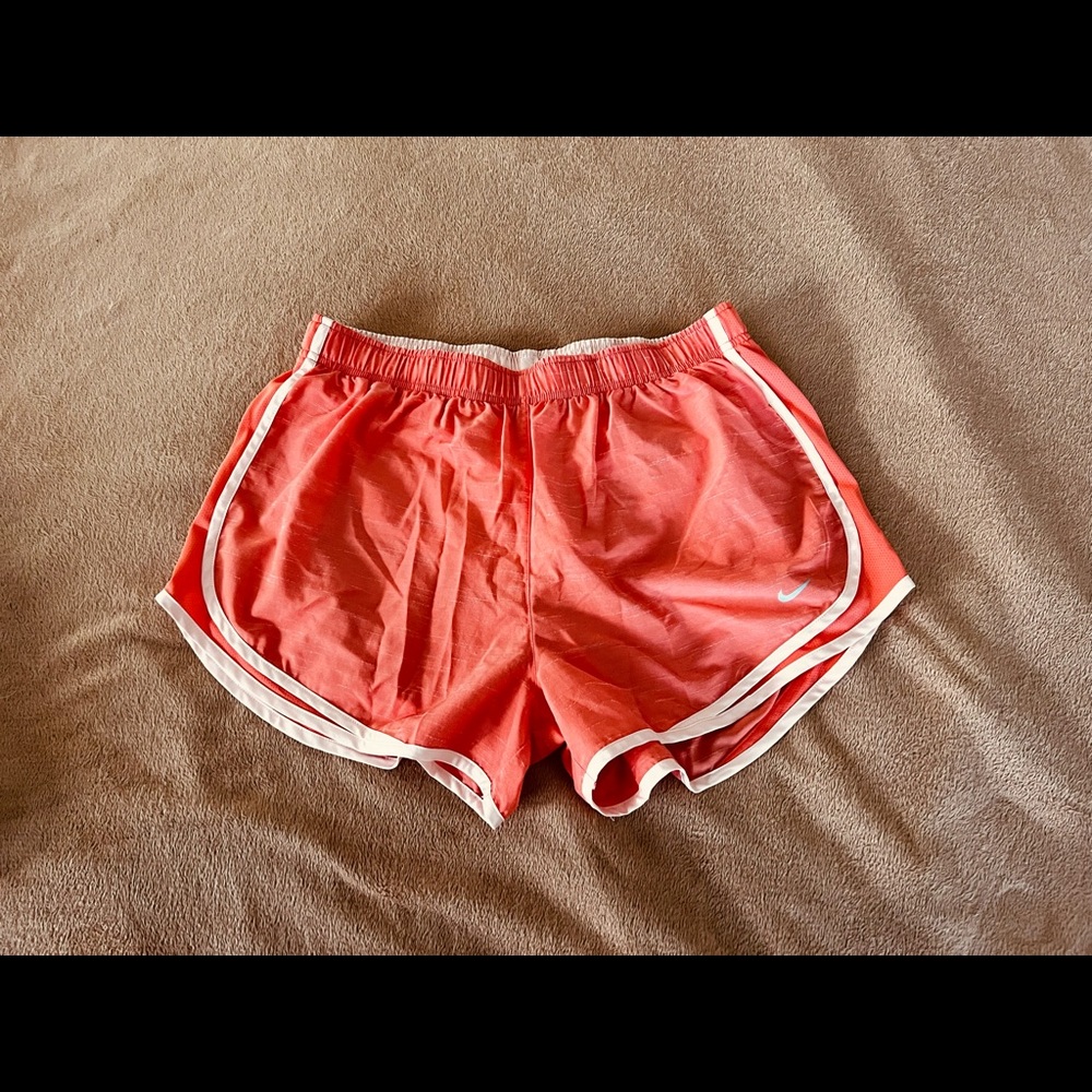 ⚽️SHIPS FREE Nike Dri-Fit XL Tempo Running Short with Built-In Liner⚽️